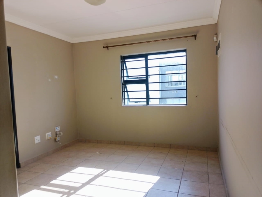 To Let 2 Bedroom Property for Rent in Belhar Western Cape